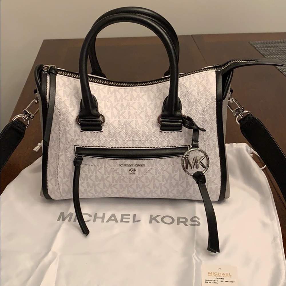 Michael Kors - Carine Small Tri-Tone Logo Satchel